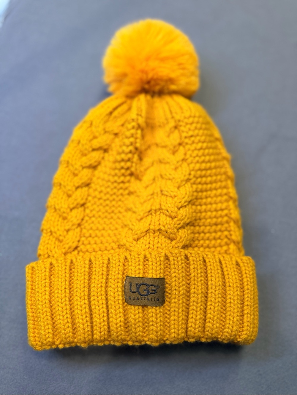UGG Beanie Hat Womens One Size Yellow Cable Knit Pom Pom Fuzzy Lined Acrylic